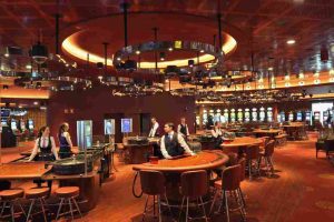 Titan King Resort and Casino diem den ly tuong